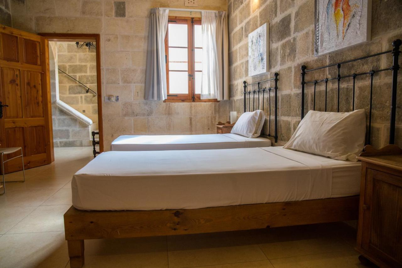 Villa Ta' Peppi Sannat Esterno foto