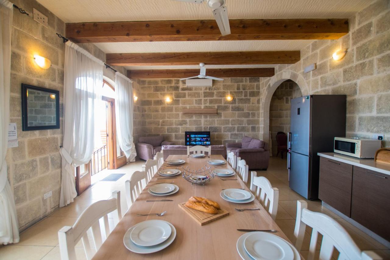 Villa Ta' Peppi Sannat Esterno foto